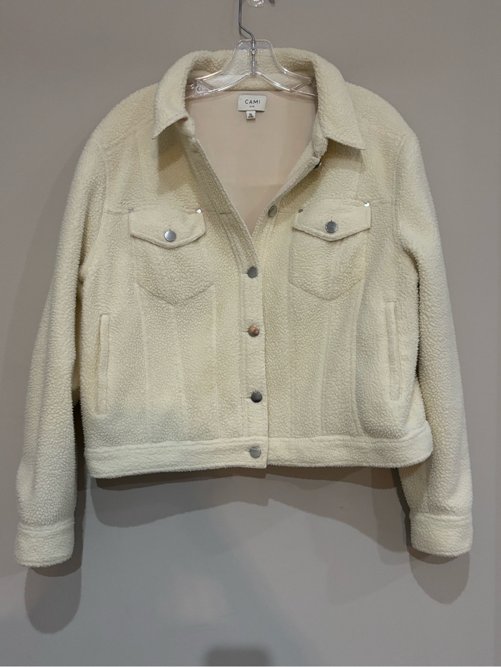 CAMI NYC cream Sherpa button-front jacket featuring dual chest flap pockets size